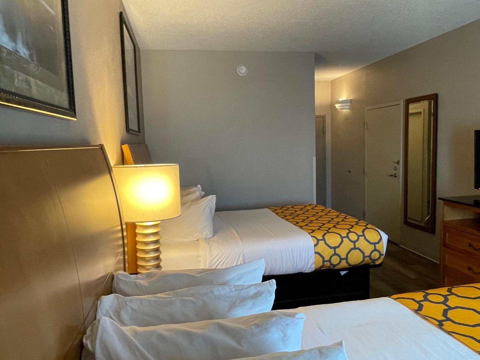 Hotel Baymont By Wyndham West Plains Extérieur photo