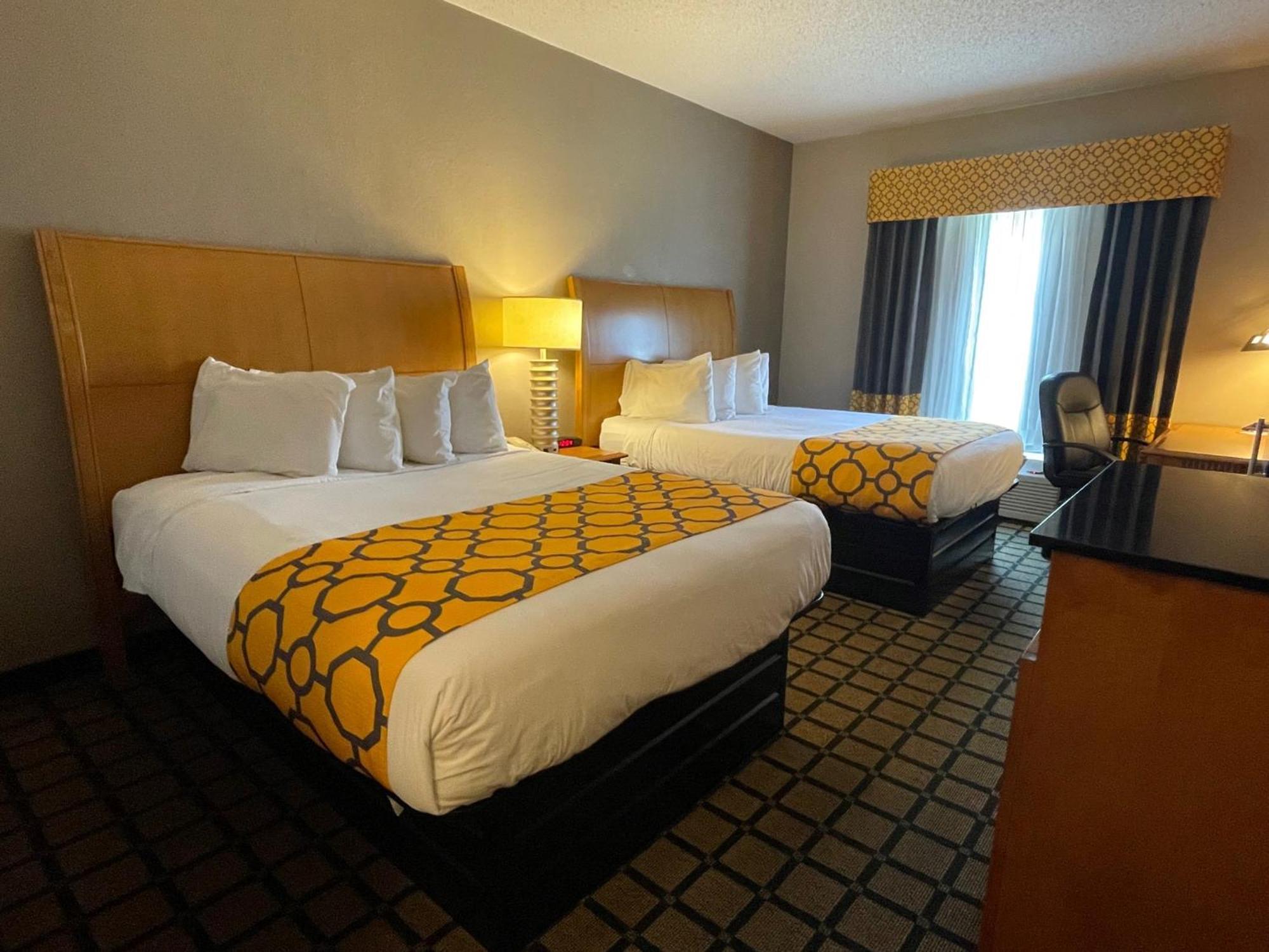 Hotel Baymont By Wyndham West Plains Extérieur photo