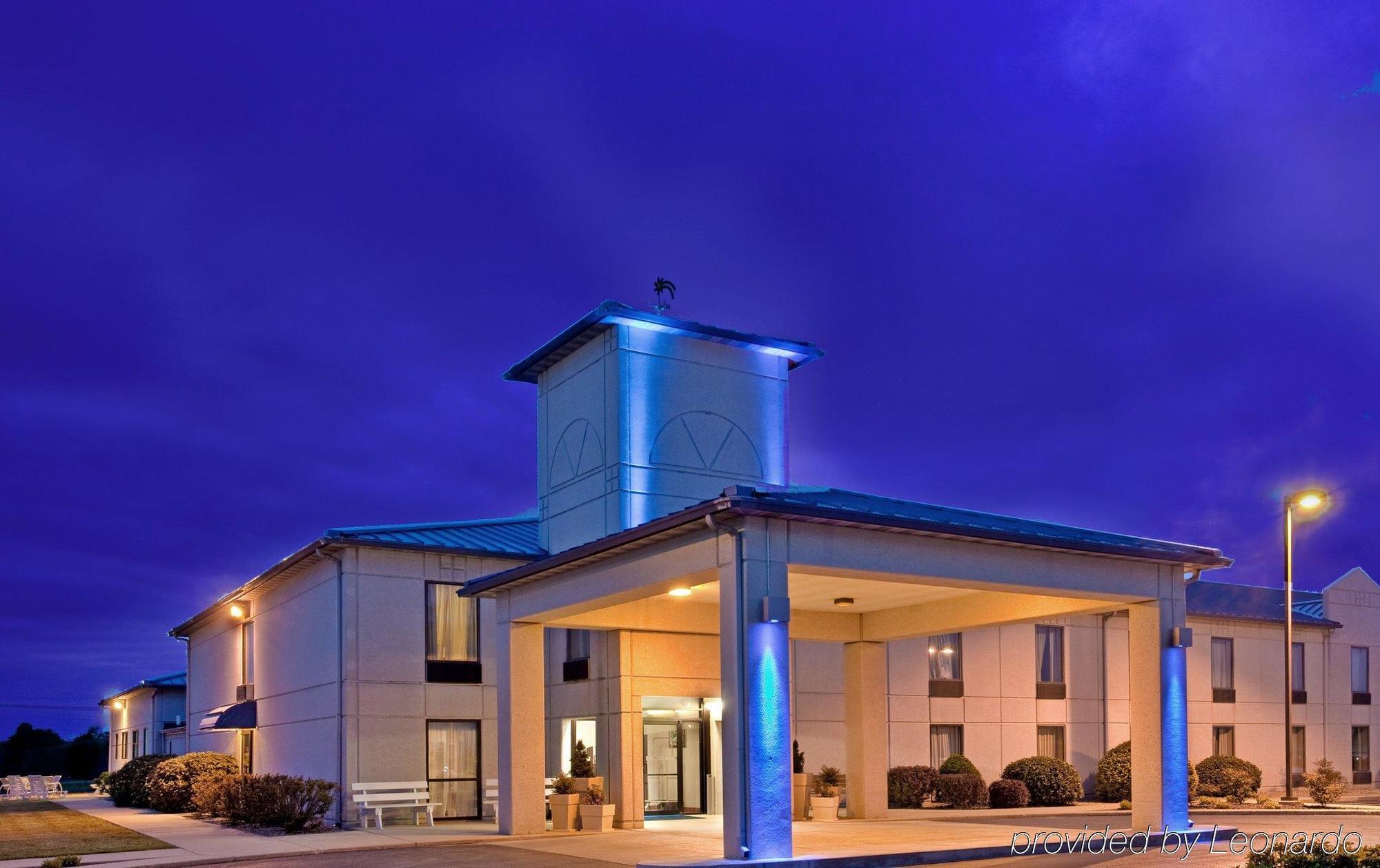 Hotel Baymont By Wyndham West Plains Extérieur photo